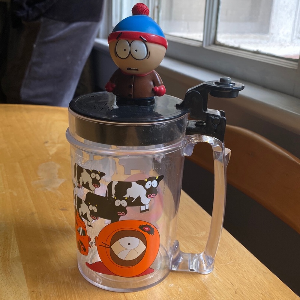 Vintage 1998 Comedy Central South Park mug in good condition